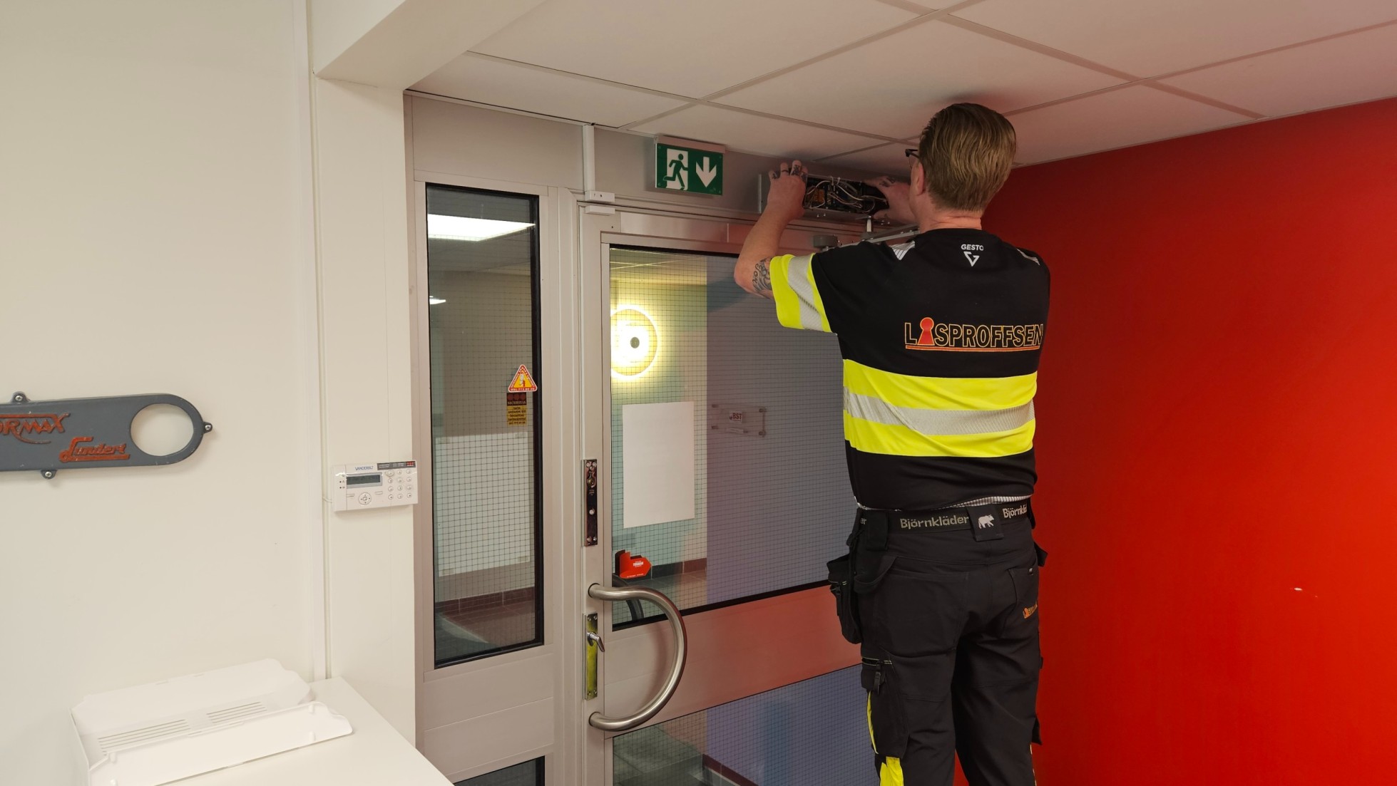 Montering av dörrautomatik i Göteborg